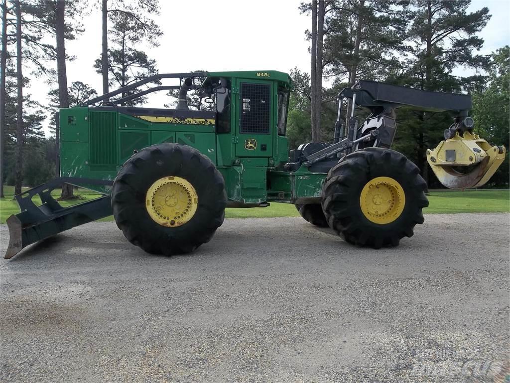John Deere 848L Arrastrador de troncos