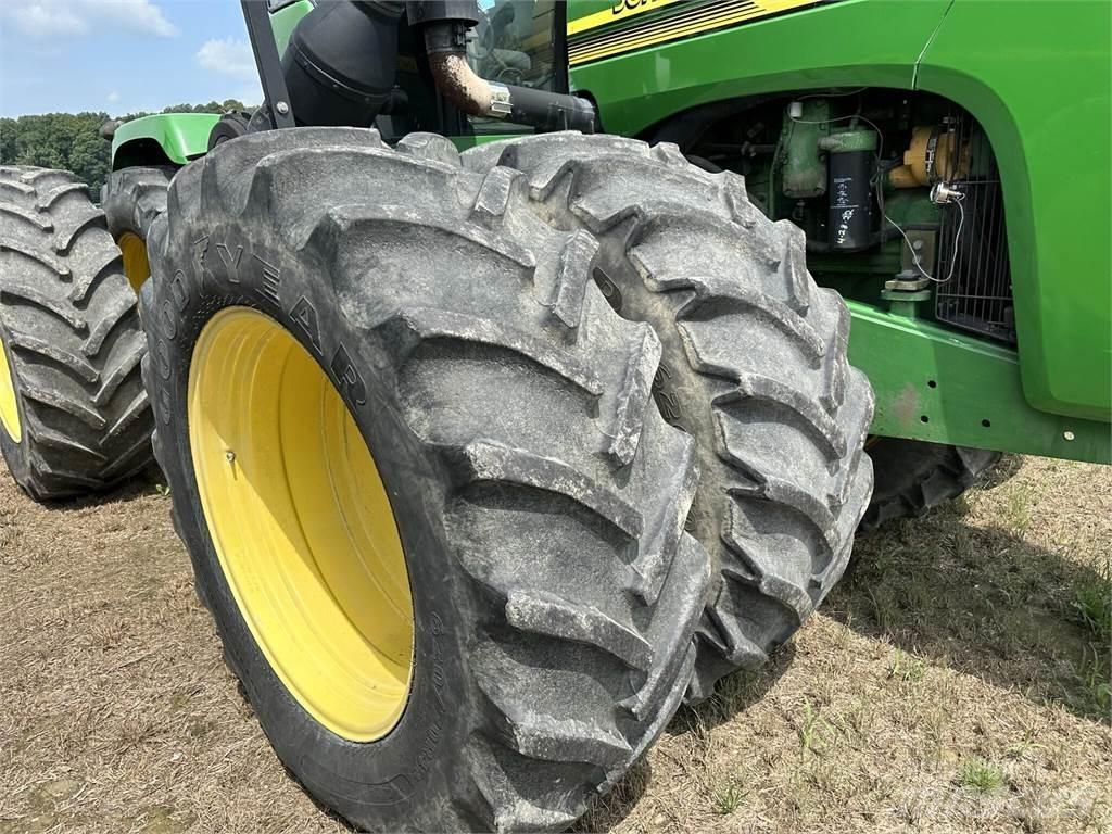 John Deere 9220 Tractores