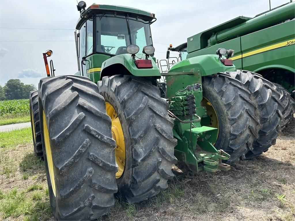 John Deere 9220 Tractores