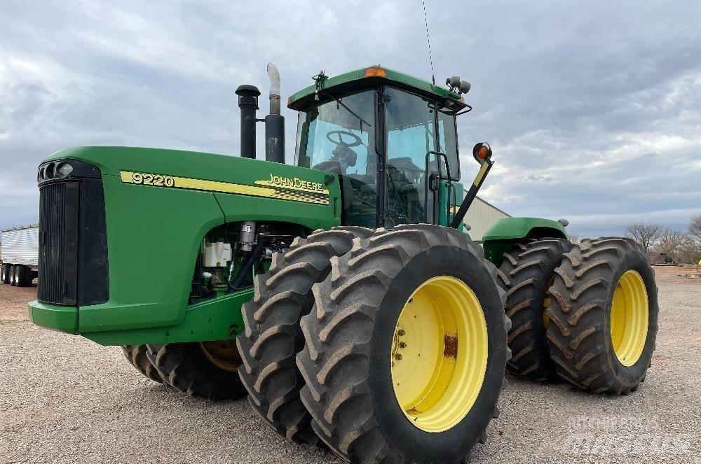 John Deere 9220 Tractores