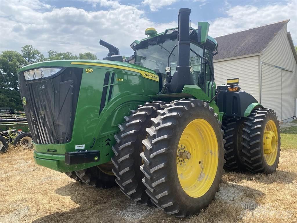 John Deere 9R 440 Tractores