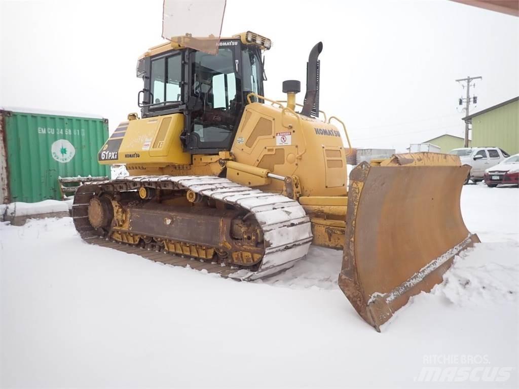Komatsu D61PXi-24 Buldozer sobre oruga