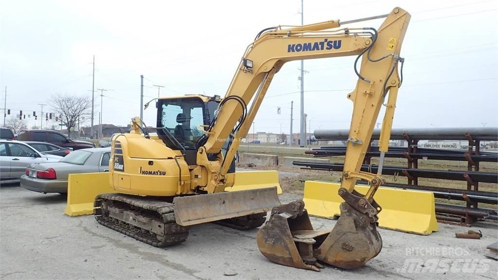 Komatsu PC88MR-10 Excavadoras de cadenas