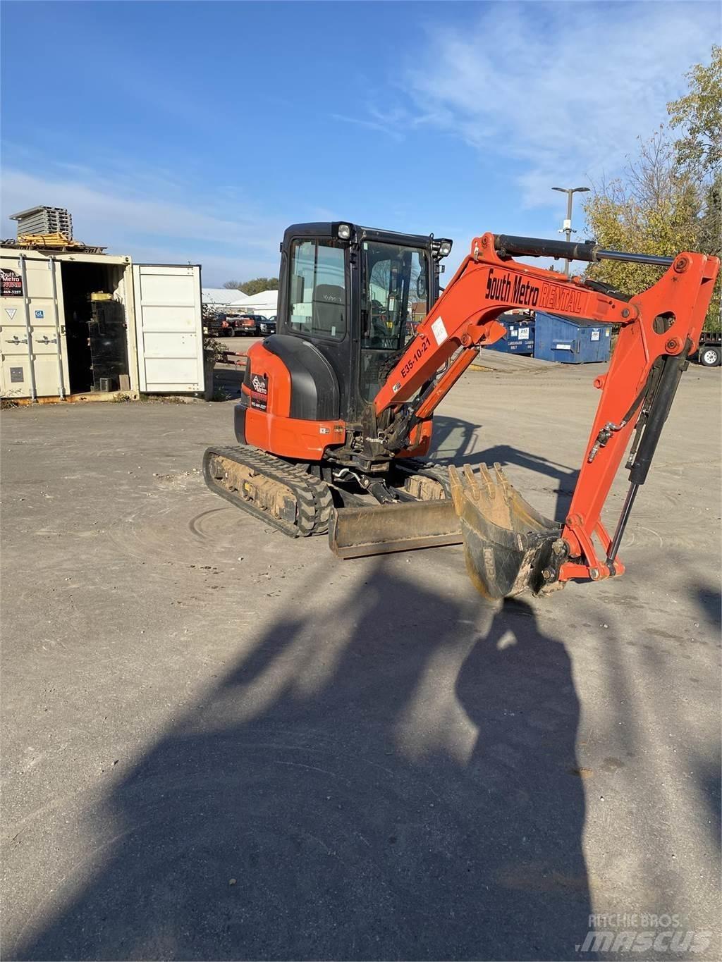 Kubota U35-4 Mini excavadoras < 7t