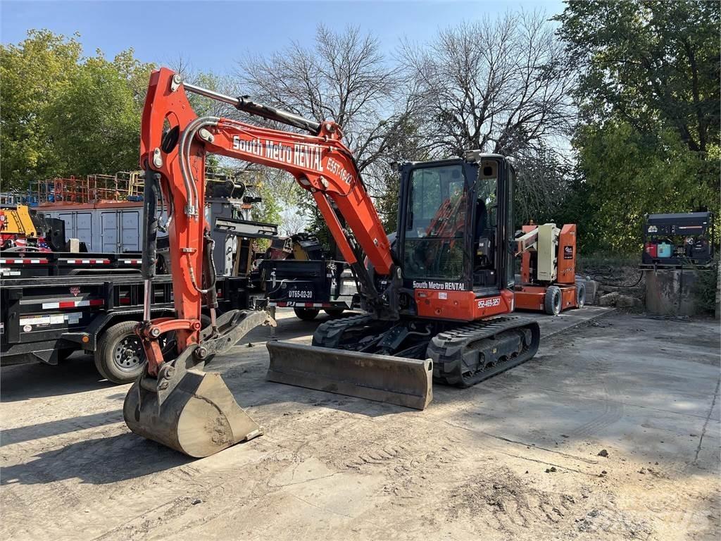 Kubota U55-5 Mini excavadoras < 7t