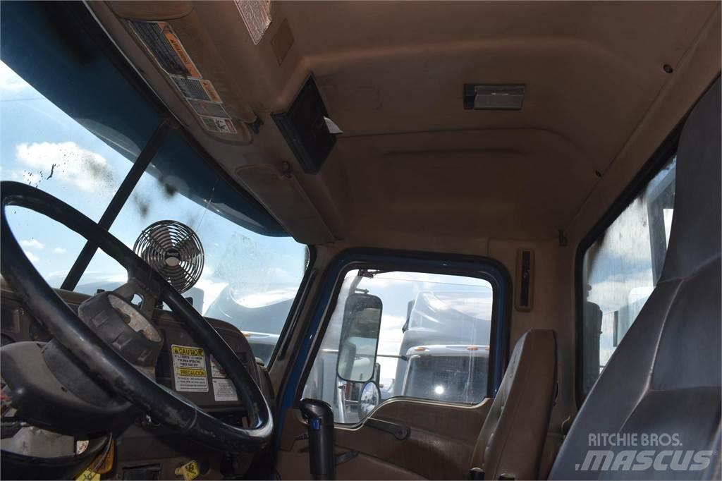 Mack GRANITE CV713 Camiones grúa