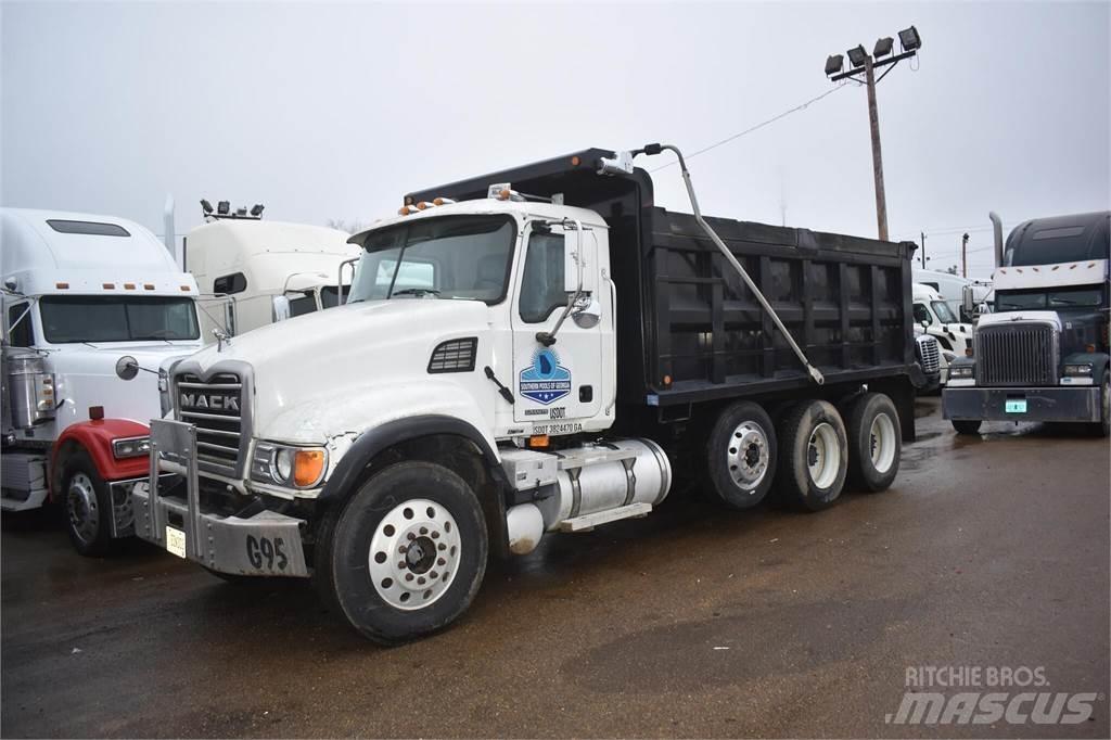 Mack GRANITE CV713 Camiones bañeras basculantes o volquetes
