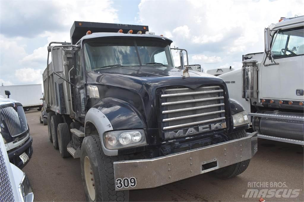Mack GRANITE GU713 Camiones bañeras basculantes o volquetes