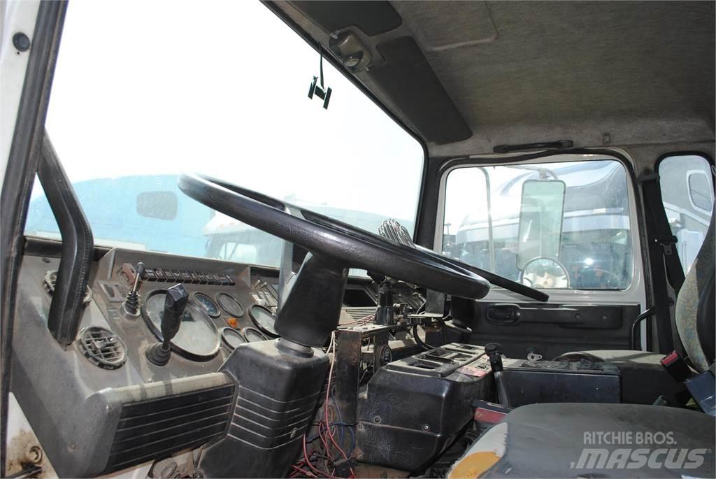 Mack MIDLINER MS250 Otros tipos de vehículo de asistencia