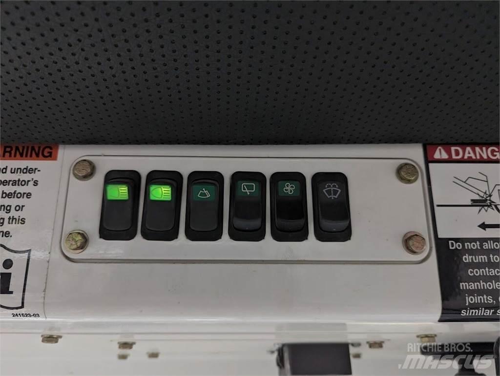 Roadtec SX6E Equipos para la estabilización de suelos y reciclaje de asfalto