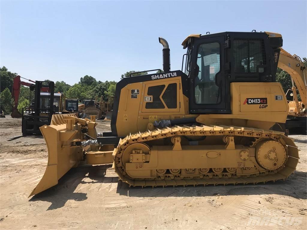 Shantui DH13K2 LGP Buldozer sobre oruga