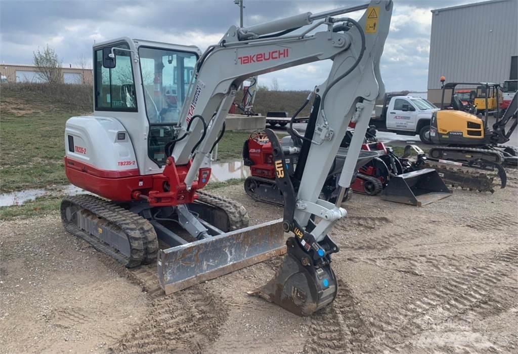 Takeuchi TB235-2 Mini excavadoras < 7t