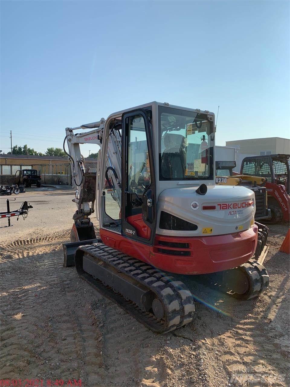 Takeuchi TB250-2 Mini excavadoras < 7t