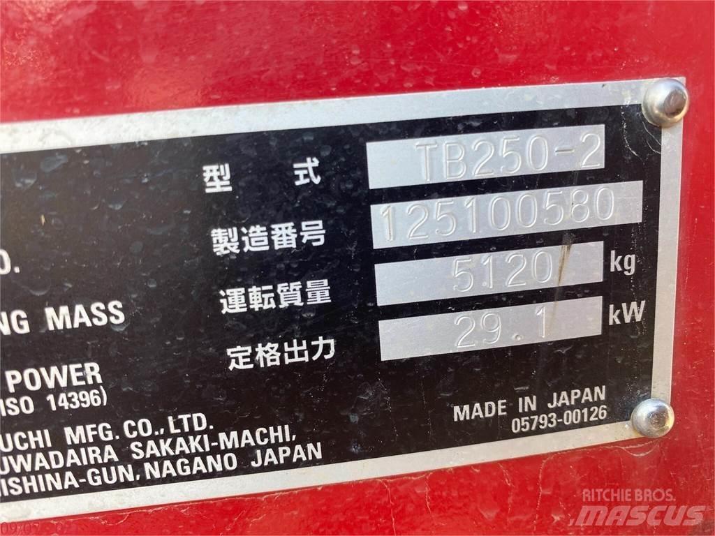 Takeuchi TB250-2 Mini excavadoras < 7t