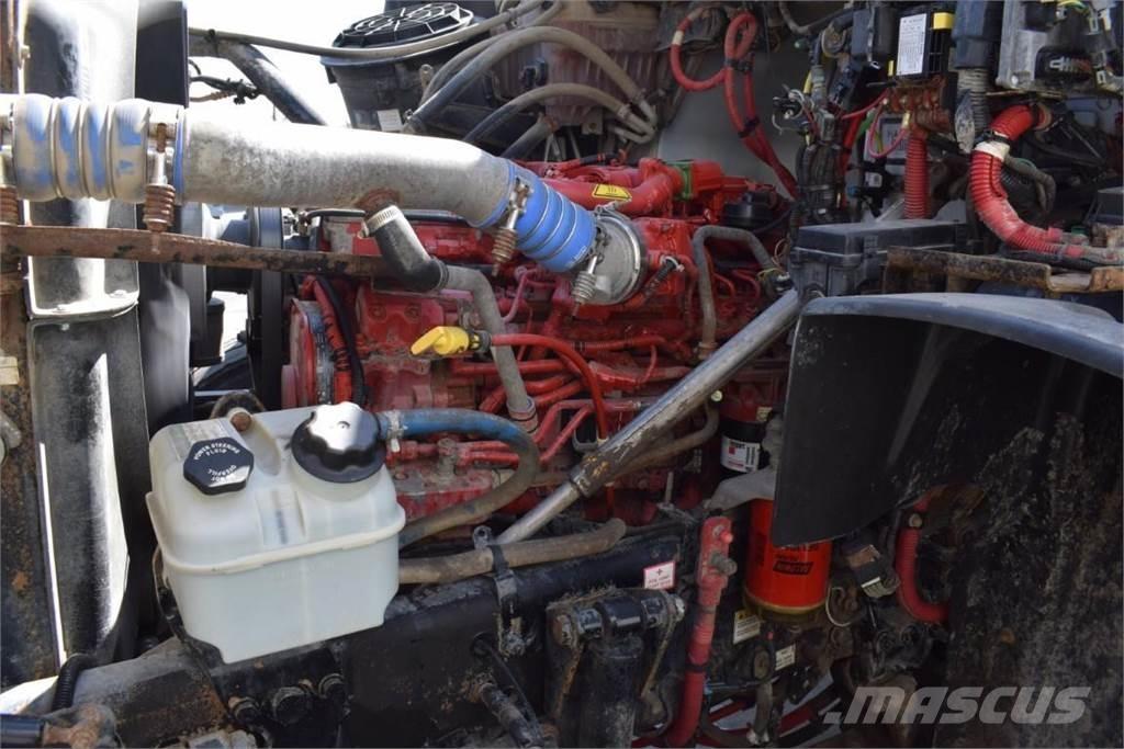  VAC CON XCAVATOR Construcción - Otros