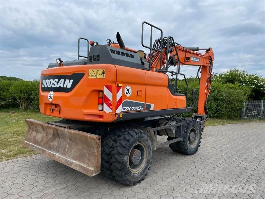 Doosan DX170W-5 Excavadoras de ruedas