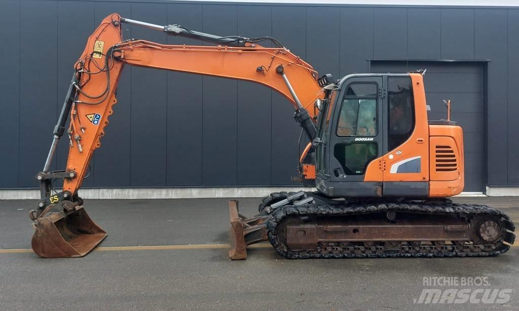 Doosan DX140 LCR-5 Excavadoras de cadenas