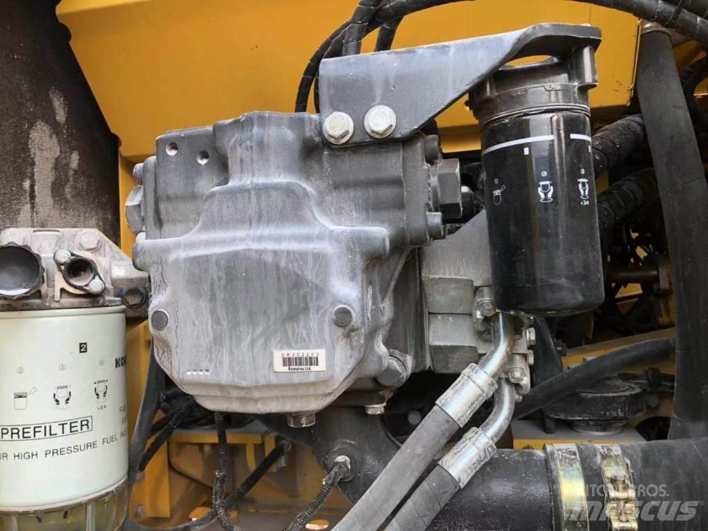 Komatsu 200-8 Excavadoras de cadenas