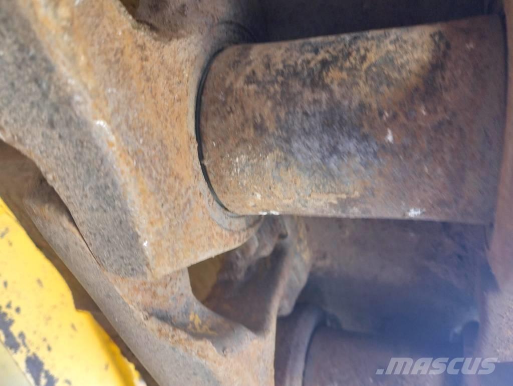 Komatsu D61PX-24EO Buldozer sobre oruga