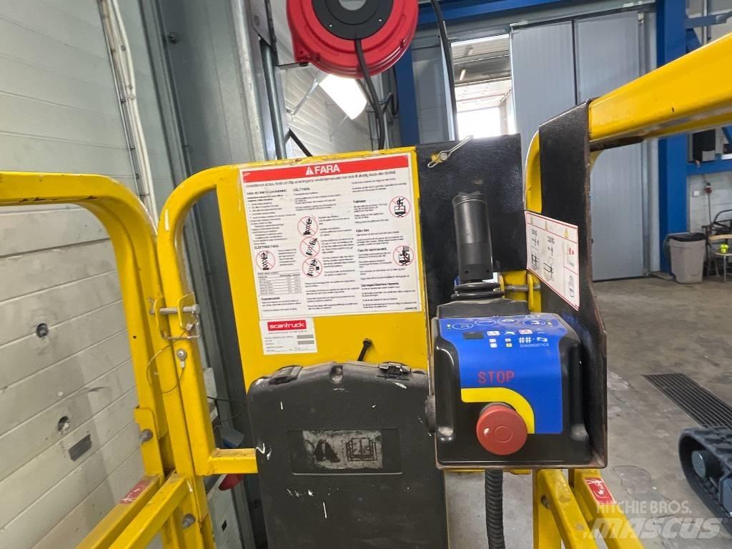 Saxlift GMG 930 ED, Plataformas tijera