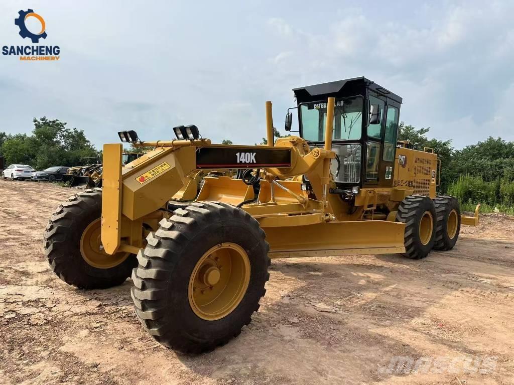 CAT 140 K Motoniveladoras
