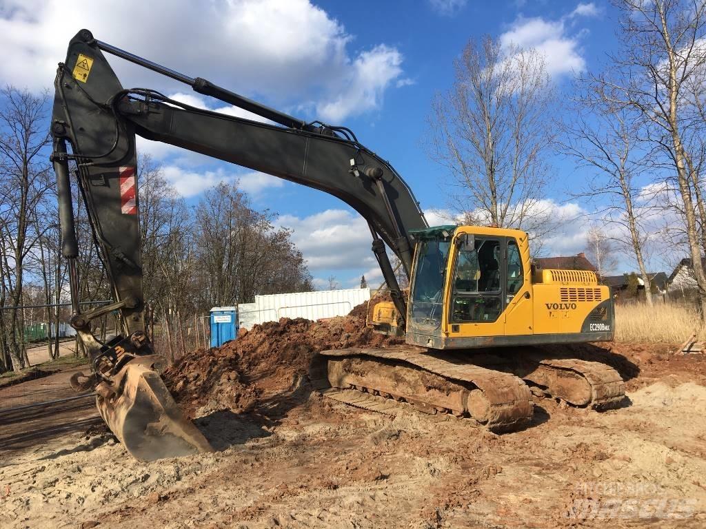 Volvo EC 240 B N LC Excavadoras de cadenas