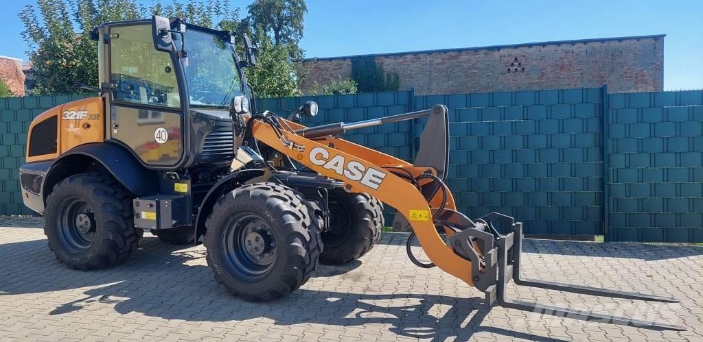 CASE 321 F Evolution Cargadoras sobre ruedas