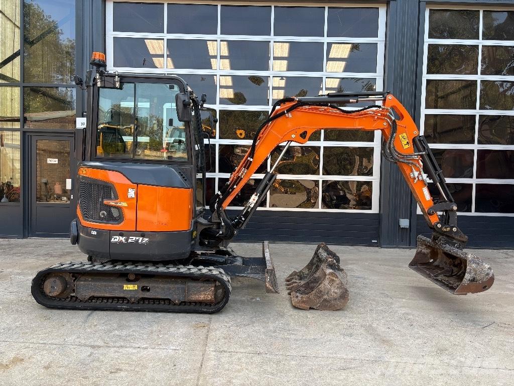 Doosan DX 27 Z Mini excavadoras < 7t
