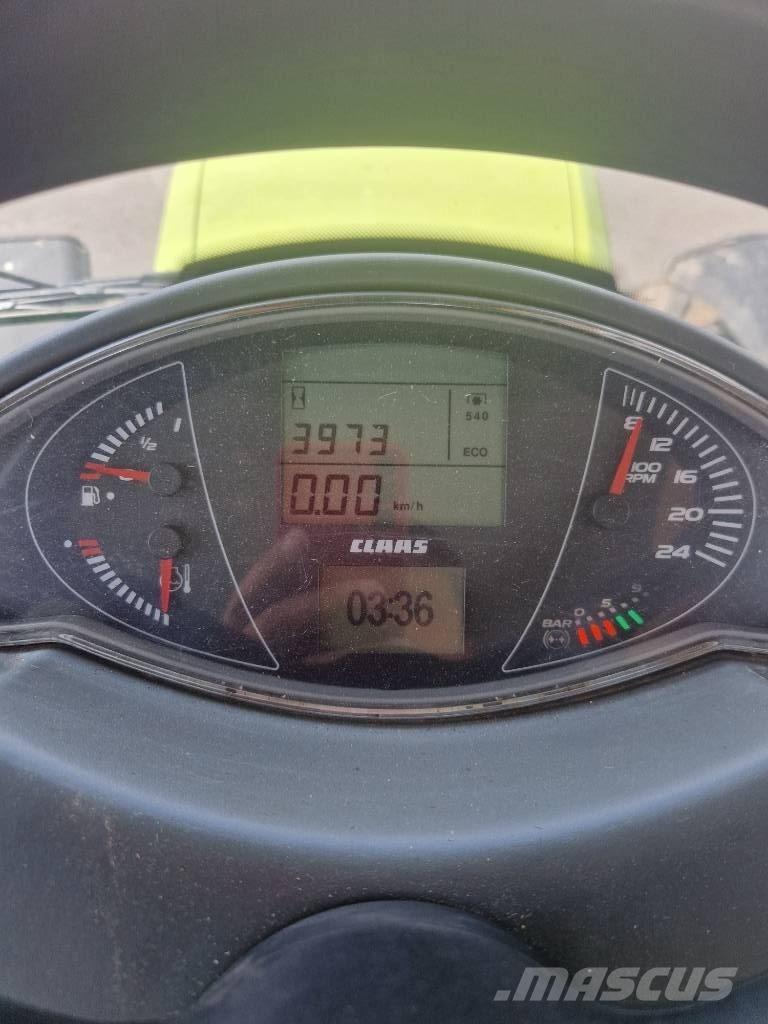 CLAAS Arion 640 CIS Tractores