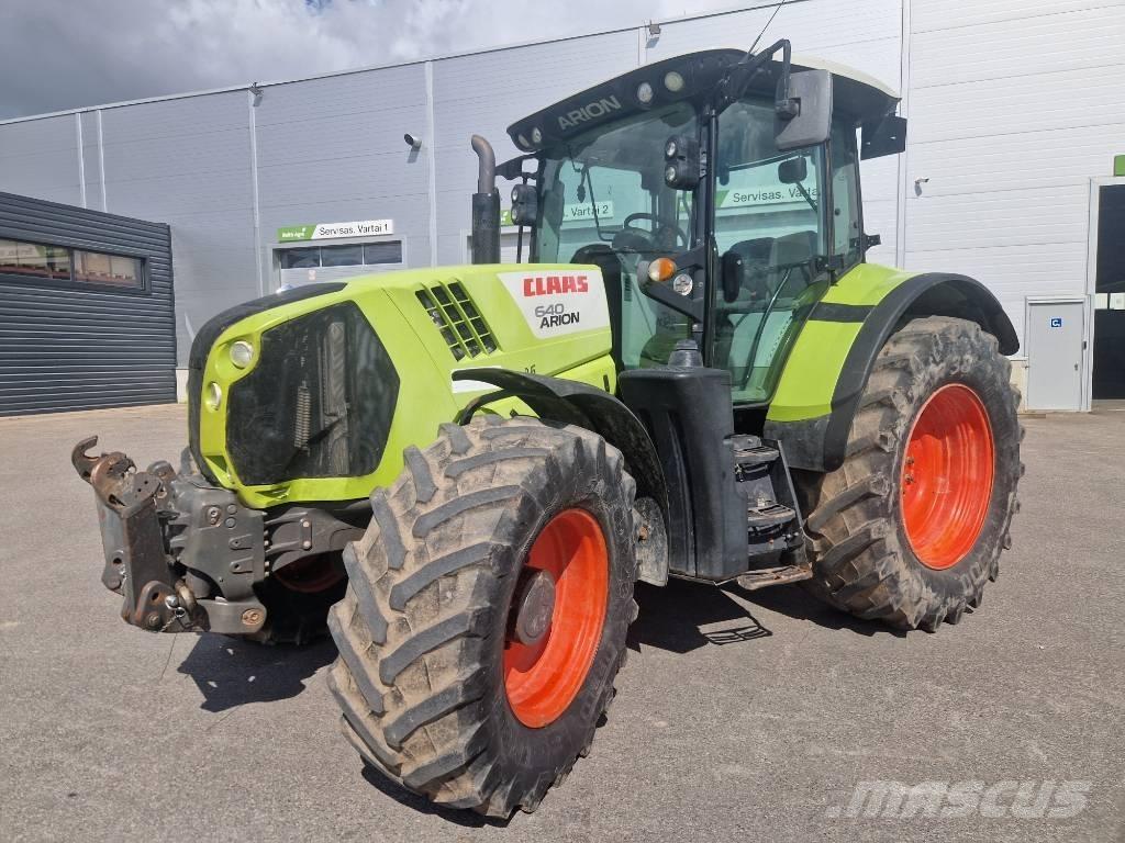 CLAAS Arion 640 CIS Tractores