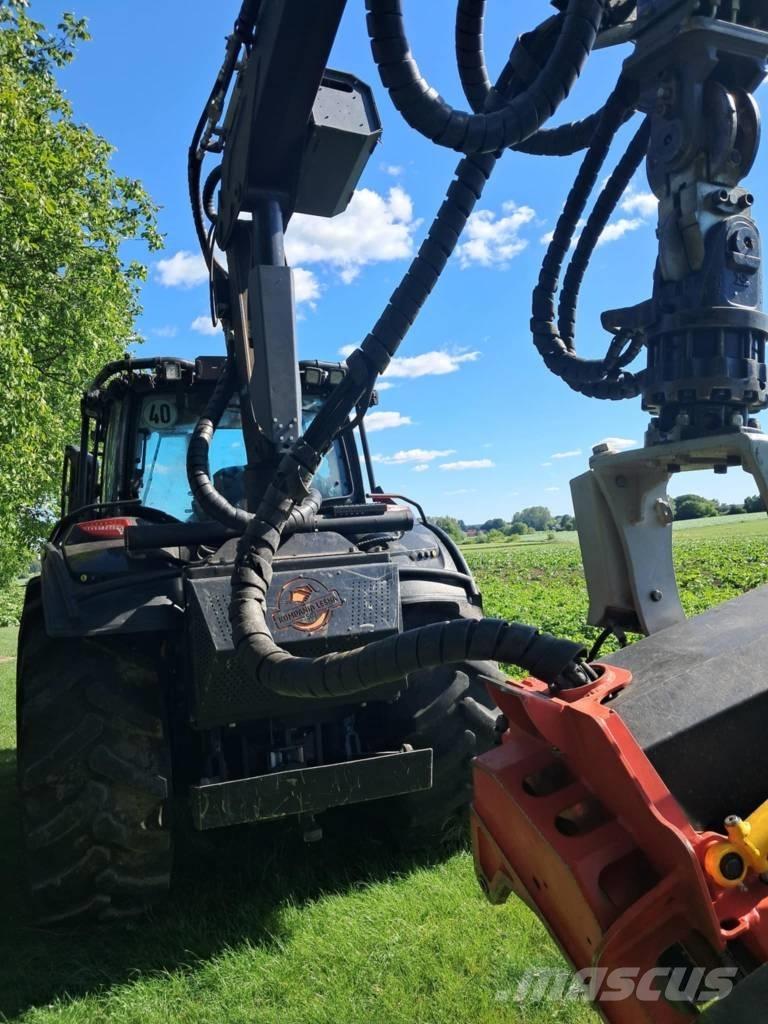 Valtra T 174 Tractor forestal
