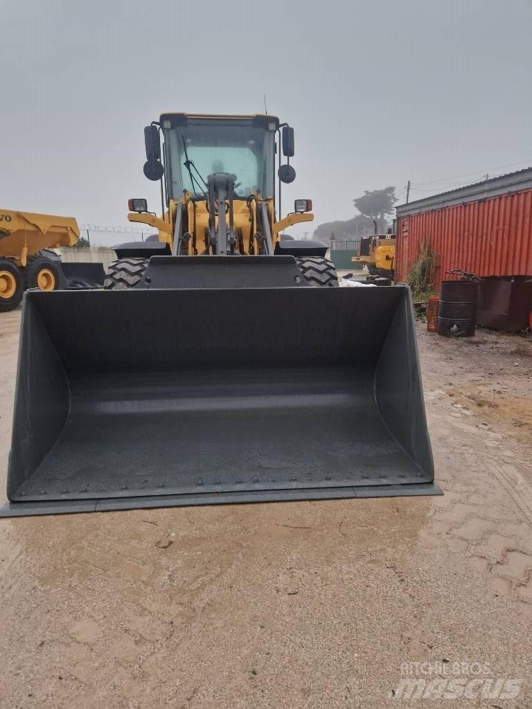 Volvo L 90 F Cargadoras sobre ruedas