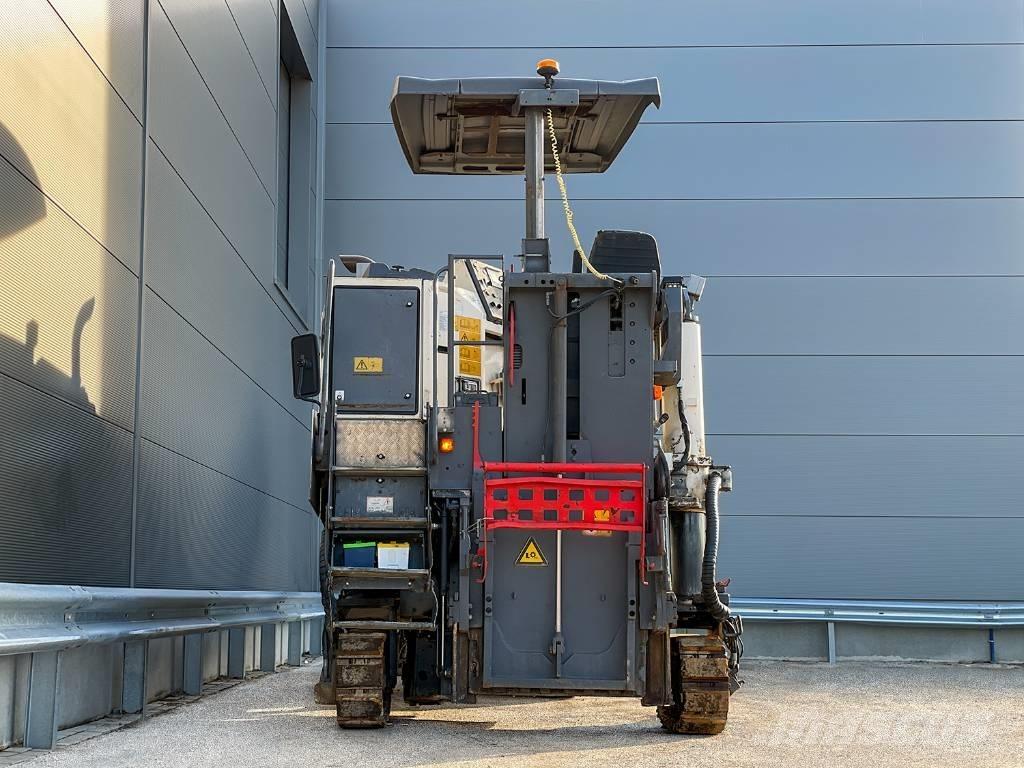 Wirtgen W 100 F Máquinas moledoras de asfalto en frío