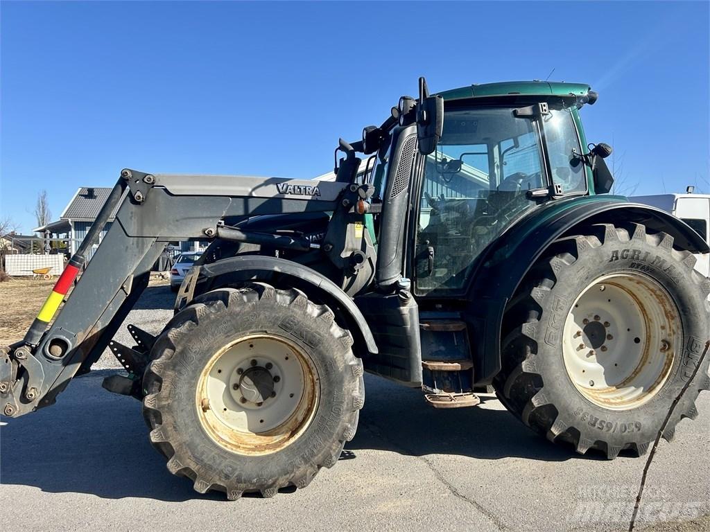 Valtra N 174 VERSU Tractores