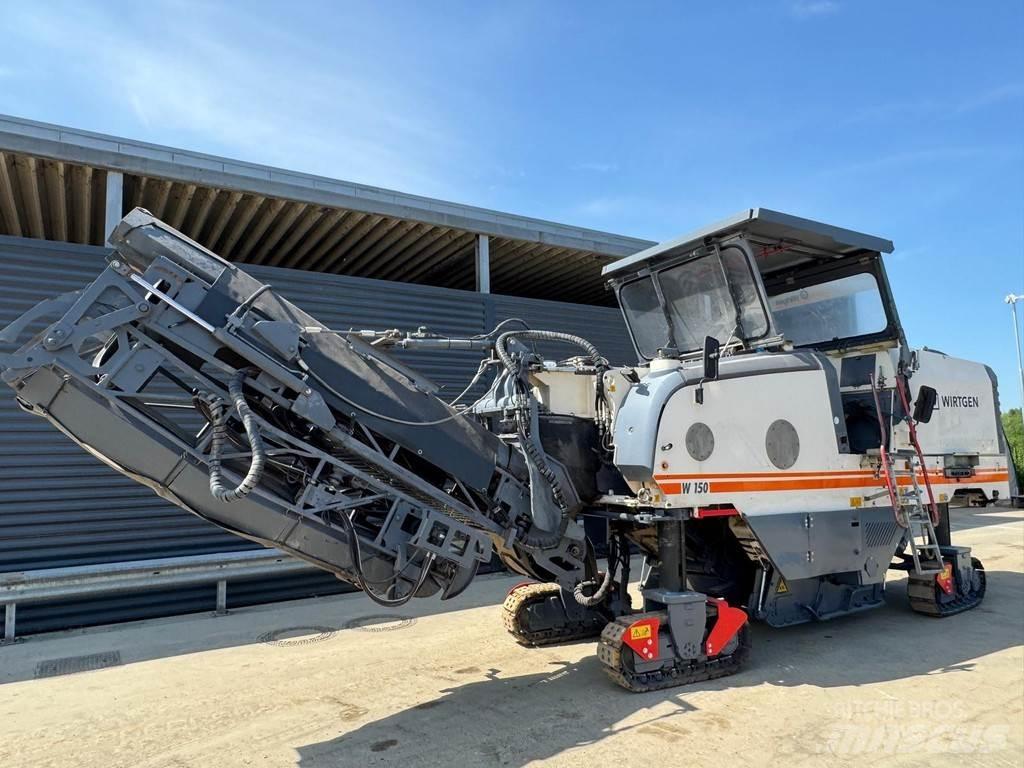 Wirtgen W 150 Máquinas moledoras de asfalto en frío