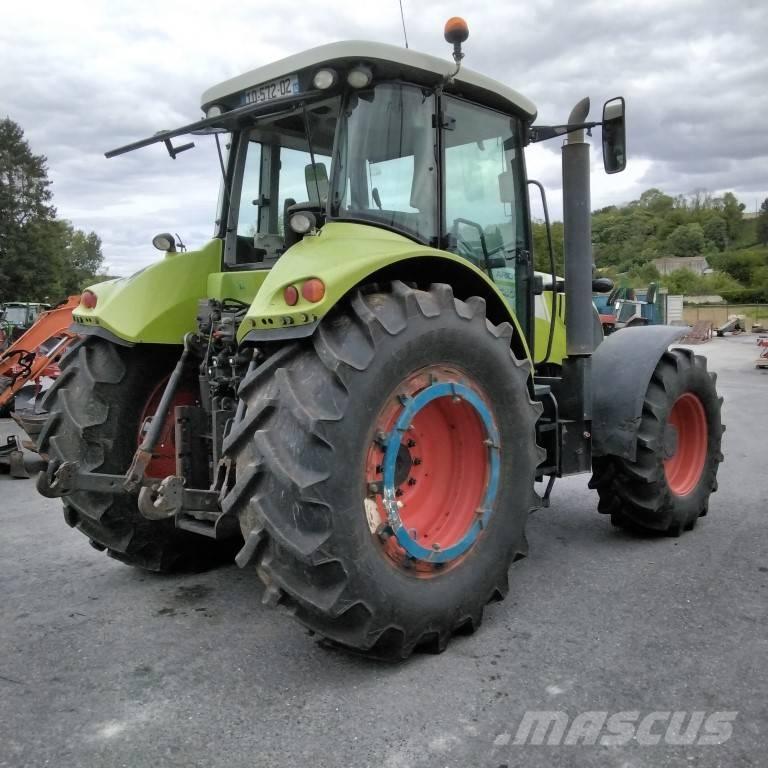CLAAS 640 ARION Tractores