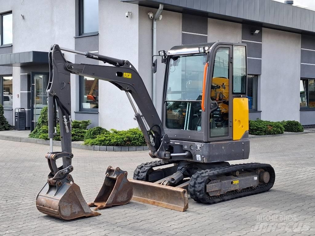 Volvo ECR 25 D Mini excavadoras < 7t