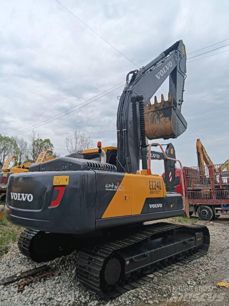 Volvo EC 240 Excavadoras de cadenas