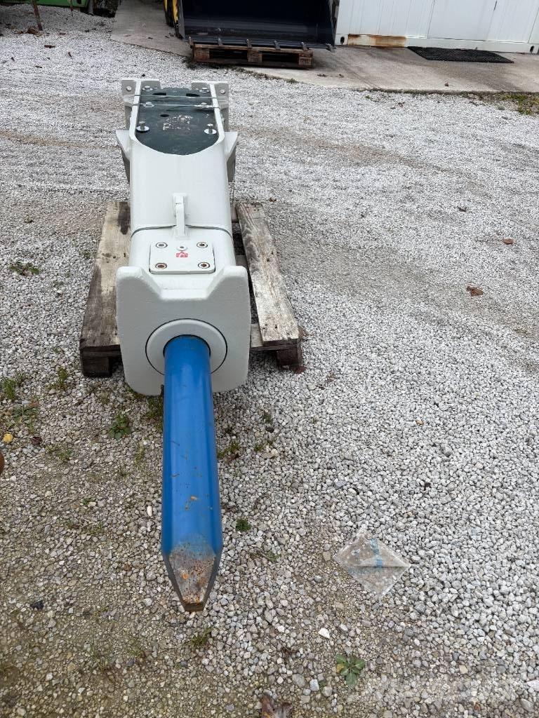 Furukawa F22LN Martillos hidráulicos