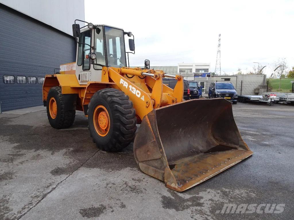 Fiat Hitachi FR130 Cargadoras sobre ruedas