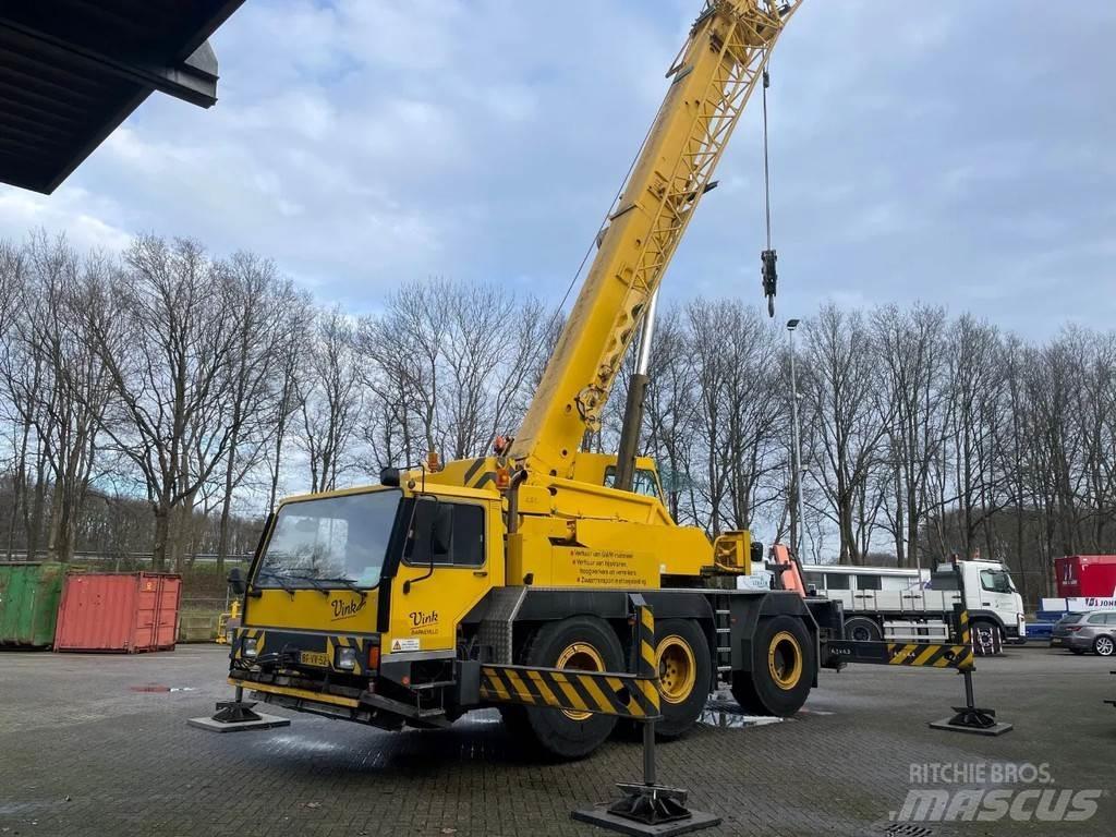 Liebherr LTM1040 Grúas todo terreno