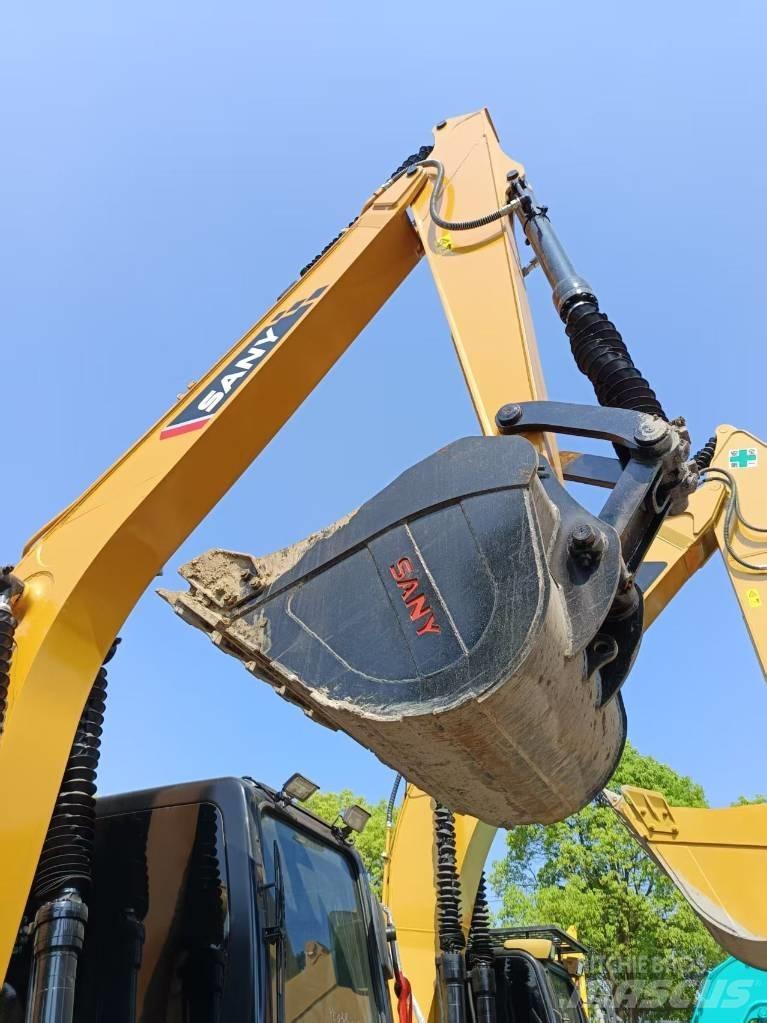 Sany SY135C Excavadoras de cadenas