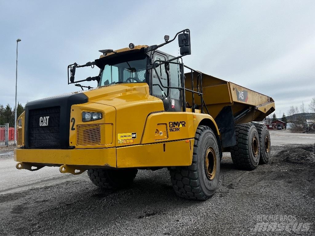 CAT 745 Dúmpers articulados