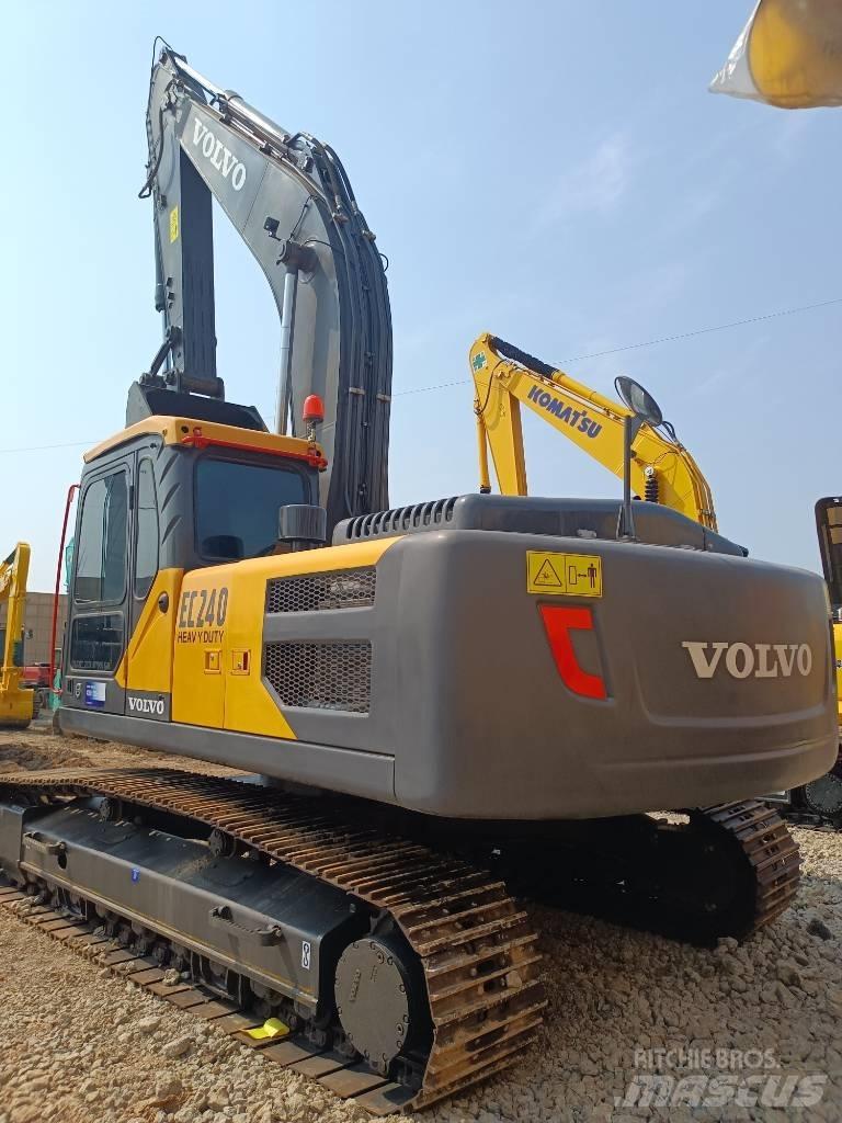 Volvo EC 240 Excavadoras de cadenas