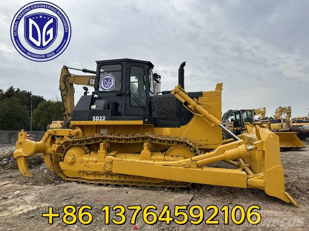 Shantui SD 22 Buldozer sobre oruga