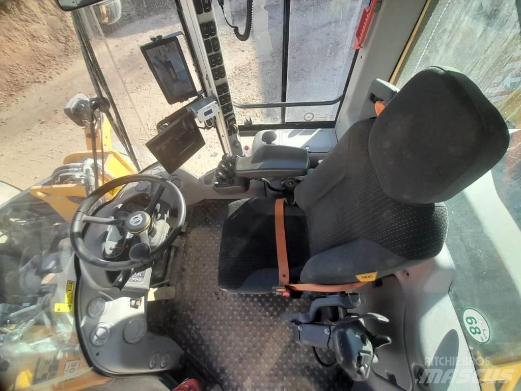 Volvo L 120 H Cargadoras sobre ruedas