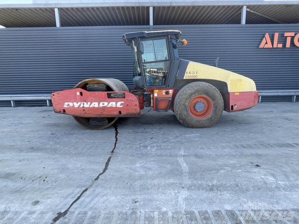 Dynapac CA5000D Rodillos de un solo tambor