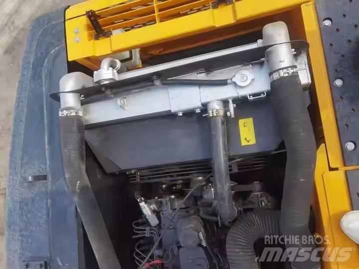 Hyundai 220LC-9S Excavadoras de cadenas