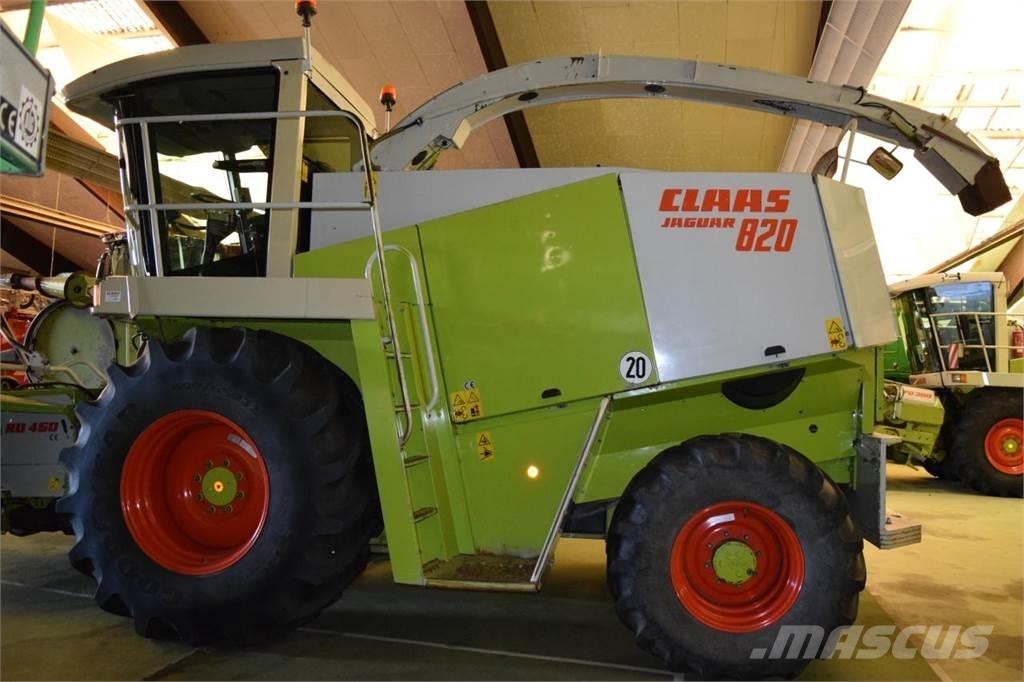 CLAAS Jaguar 820 Picadoras de forraje autopropulsadas