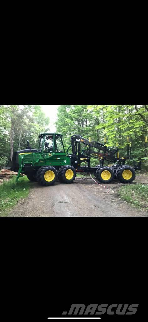 John Deere 1110 G Autocargadoras